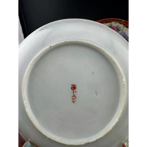 Vintage Set of Hand Painted Japanese Style Saucers - Picture 5 of 7